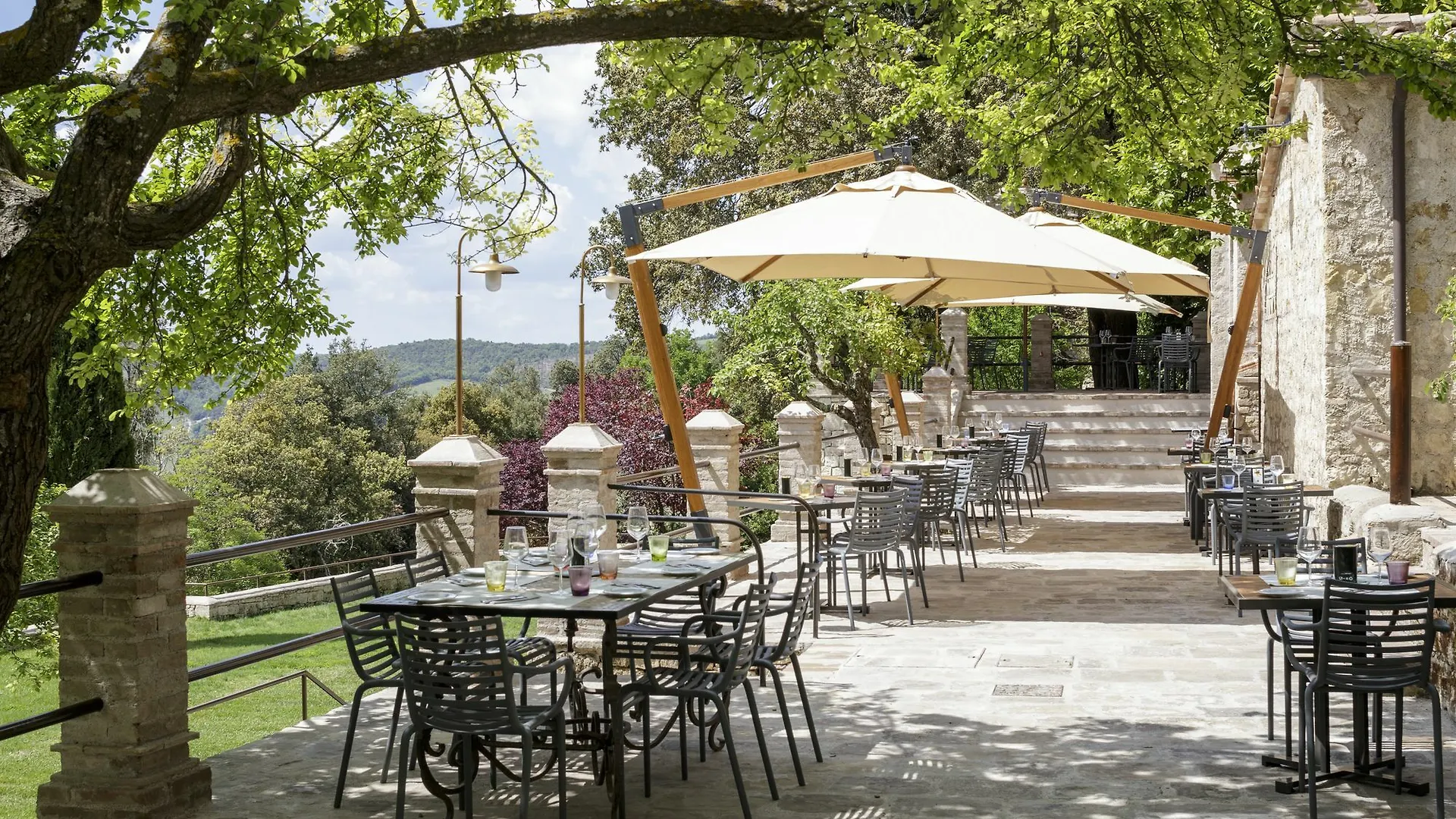 Borgo Pignano Hotel Volterra 3*,  Italy